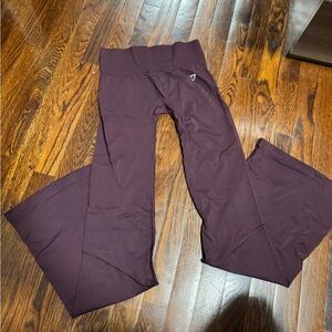 Gymshark  Flared Leggings